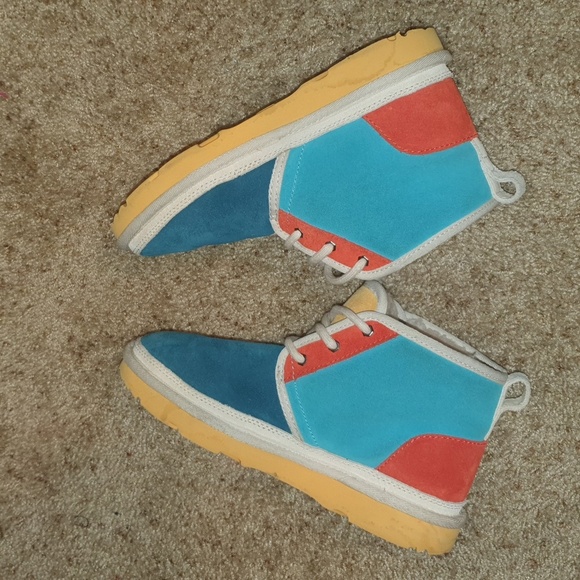 UGG Neumel Mashup Kids Boot sz 3 - Picture 6 of 12